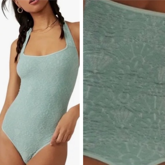 FREE PEOPLE WITH LOVE TEXTURED  HALTER BODY SUIT MEDIUM ITALIAN MINT - Picture 7 of 7